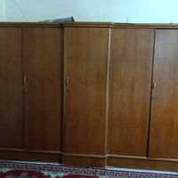 للبيع • غرفه اخشاب • ميز تواليت