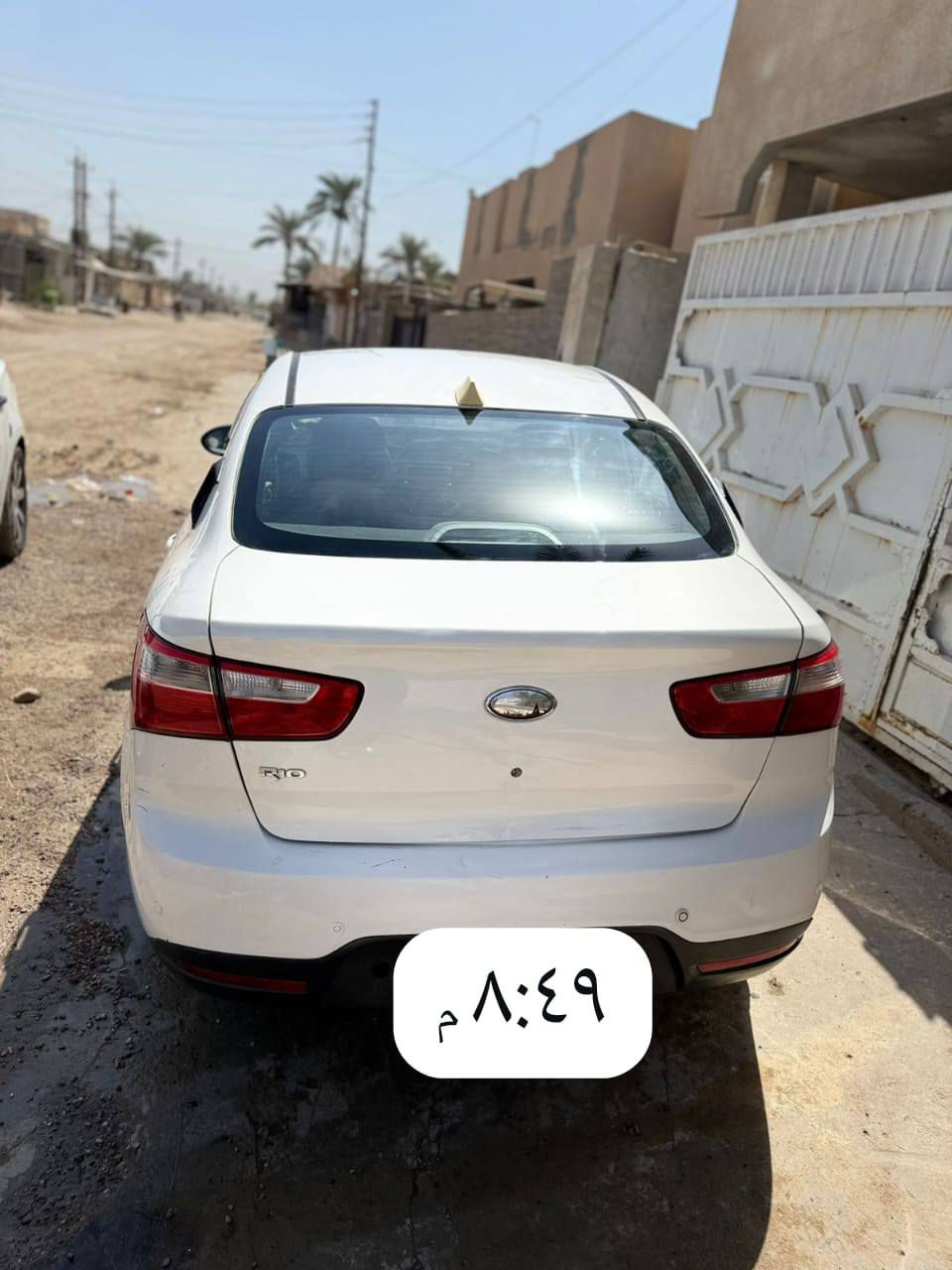 ريو 14خليجي محرك 1600 دوش قطرتين   بغداد وبسمي وشرط كاتبك عقد مروري   
مختصر سياره جاهزه وكلشي ع شركه  بيها بابين اثر شخط ومرشوشات  سياره جدآ قليل اطلع بيها كلشي جاهز بيها كير محرك شرط برغي مامفتوح بيها  ماتصرف عليةا الف 
مكاني بغداد ابو غريب  رقم الكليزي هزه جديده 
باقي اتفاصيل *********** اسعر 99 اسعر 99
