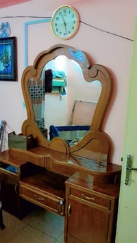 غرفه اخشاب • صاج • للبيع