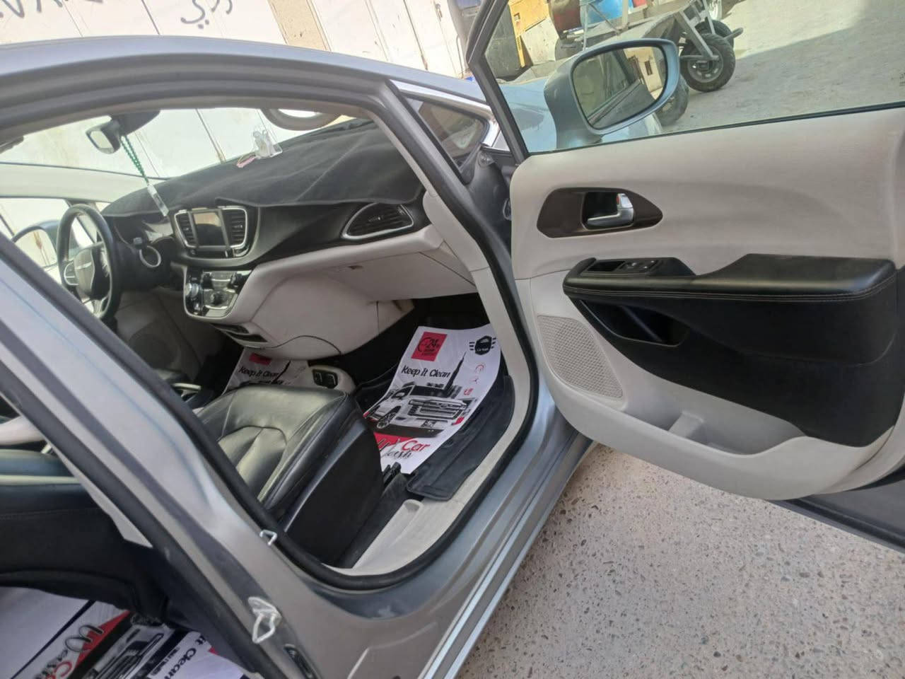 سلام عليكم باسفيكا مديل 19 البيع 160 اي نقص مابيها فقط دعاميا امامية يردلها ترتيب مستعجل عل بيع ***********
