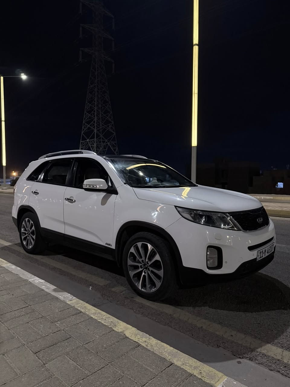 سورنتو2015 خليجي كويتي فول مواصفات
محرك 6 سلندر 

قمارة بنوراما 

 

كراسي كهرباء 

بصمة وتشغيل بصمه أبواب عن بعد

شاشة متصلة تعمل بنظام بلي كار نفيكيشن

انارة ليزرية داخلية متغيرة الالوان 

اللايت عالي ناصي زنون 

لد نهاري ليزري امامي 

بك لايت ليزري LED

 

اوتو هولد 

درايف مود

مانع انزلاق

مساعد منحدرات

شحن وايرليس بلوتوث 

تحكمات ستيرن فول 

حساسات امامي خلفي 

كامرة دوارة

تبريد 3 قطع مع تحكم منفصل للخلف 

السعر  185ورقة رقم بغداد

السيارة قطعه وحده بنيد صبغ بدون دواخل 

ترهم مراوس حسب القناعه ***********

مكانها الأنبار الرمادي
