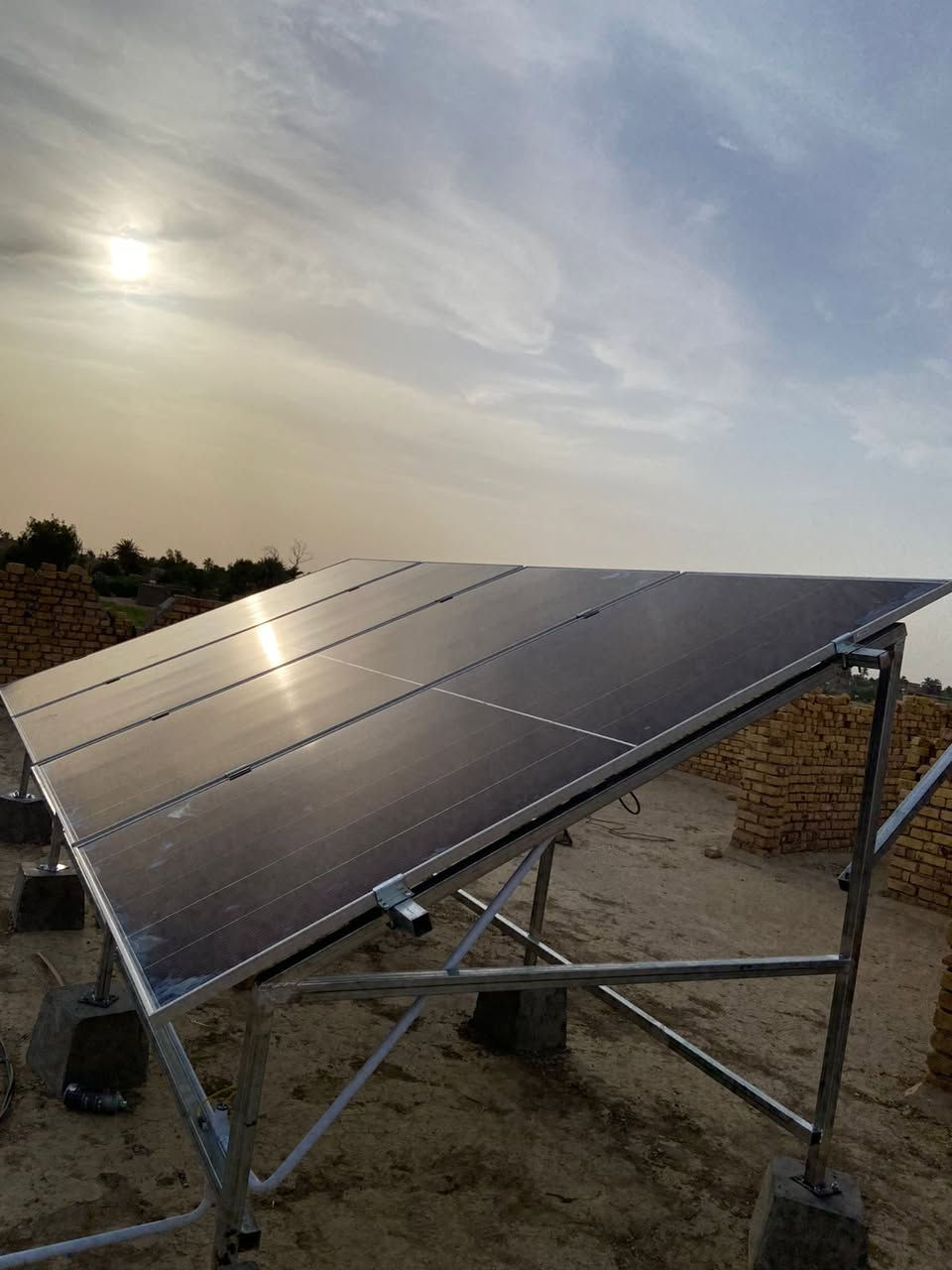 ⚡🔋 تم بحمد الله إتمام وتنفيذ منظومة طاقة شمسية🔋⚡
✔️ منظومة 6 أمبير (ليلي / نهاري)
✔️ألواح شمسية من جينكو بقدرة ( 650W )
✔️ انفيرتر SRNE , IP65 , 6KW
✔️ بطارية Deye , 5.12KWh
📞 للحجز والاستفسار: *********** - ***********
📍 العنوان: محافظة المثنى – قضاء الرميثة
حي المهندسين، قرب الثانوية العراقية للبنين
💡 طاقة نظيفة… توفير دائم… واستقلال عن الكهرباء الوطنية
نسعد بخدمتكم وتنفيذ أفضل الأنظمة بأعلى جودة #مكتب_النور_للطاقة_الشمسية 
#Deye #Jinko #SRNE
