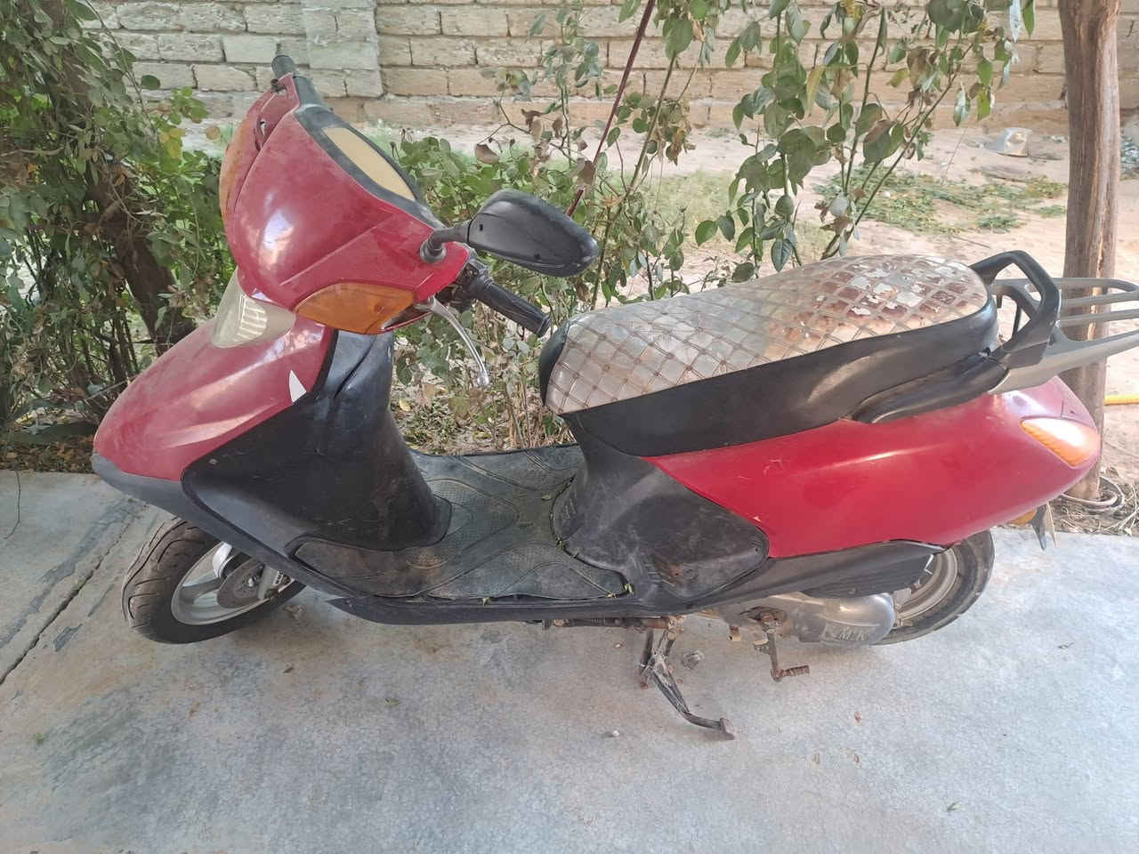 دراجات عدد 2للبيع 
1-فورزا صفر 8 لون اسود 
2-سكنس سبيسي لو احمر 
***********

