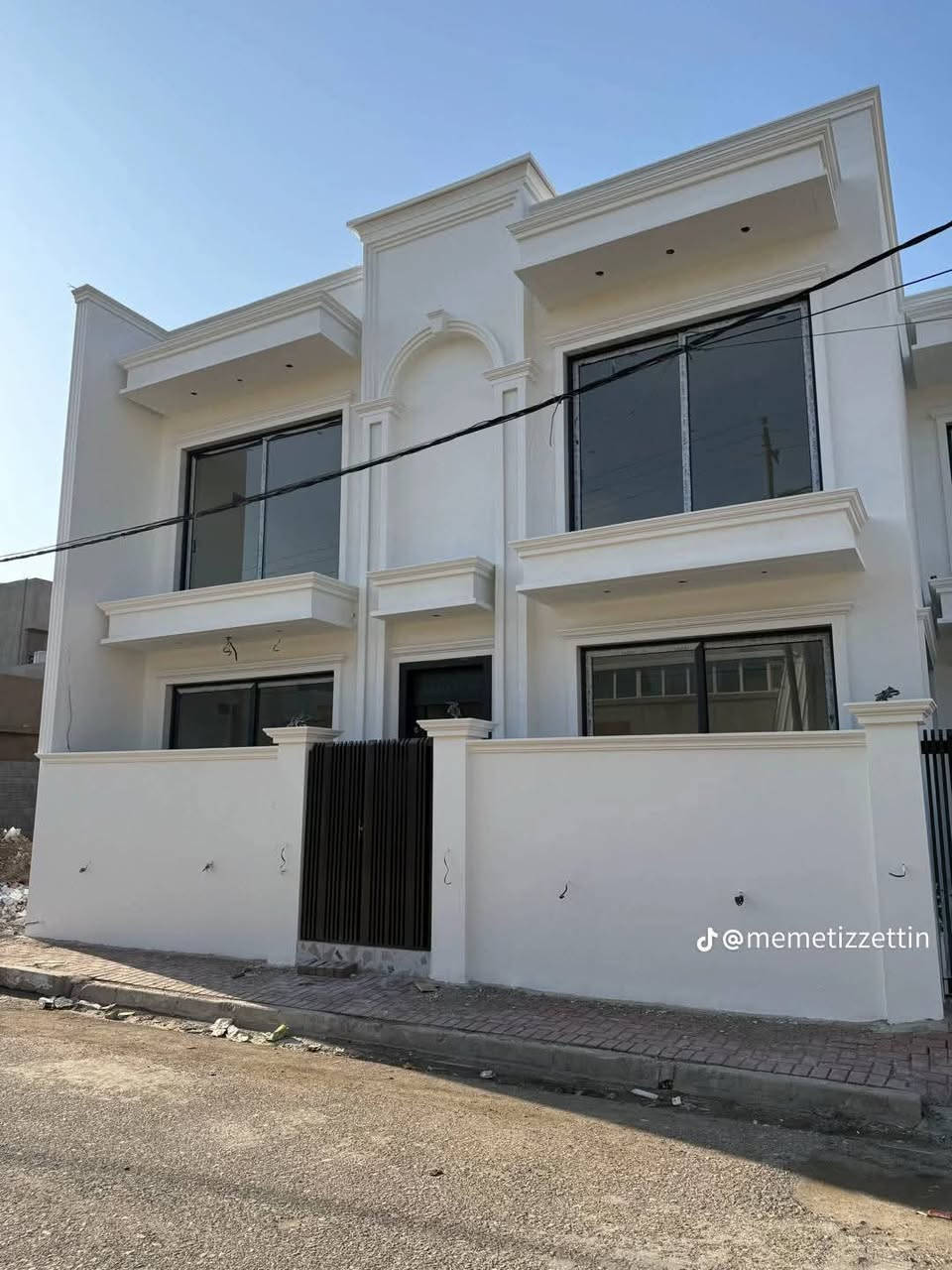 شغلنا غير مانحجي ونمدح شغلنا يحجي بمكانه
*صبغ خارجي داخلي 
* مغربي  بكل التصاميم
* بناء من الصفر 
* ترميم واعادة تأهيل البيت 
*للأستفسار ***********
