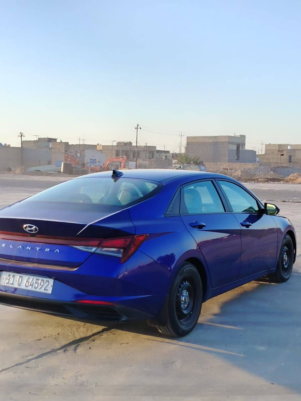 السلام عليكم النترا موديل 2023 وارد امريكي بس بنيد مبدل صور الحادث مرفقه سياره فول مواصفات عدا الفتحه رادار امامي خلفي حساسات جانبي توقف ذاتي صياغه ذاتيه مكان السياره بغداد النهروان سعر 147 
***********
