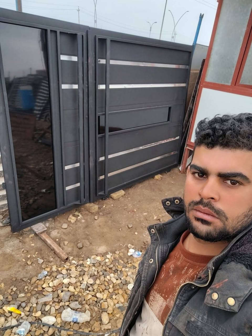 (( #مجمع الكوت الكبير  ))
     للأعمال الحديدية
اذا كنت تبـــحث عن العمل الجيد 👍
اذا كنت تبــــحث عن الجودة 👍
اذا كنت تبــــحث عن الاتقان👍
ماعليك الى زيارة المجمع🚶‍♂️
أحدث التصامــــــيم والنقــــــوش العصــــــريه

  يمتــــزج الأبداع مع الذوق الرفـــــــــــيع
        #العـــــنوان كوت طريق بغداد قرب محطة الغسان( الكوت الجديدة)
مقابل شركة جيلي للسيارات
((أبواب ـ شبابيك ـ كتائب حمايه ـ محجرات درج ـ بوابـــــات.  خارجيـــــه ابواب خشب أبواب bvc , ـ ـ ـ ...الخ ))
    ألتواصــــل 👈 ***********       3
***********فايبر

جملة مفرد 
مستعدون لتجهيز كافة دوائر الدولة
