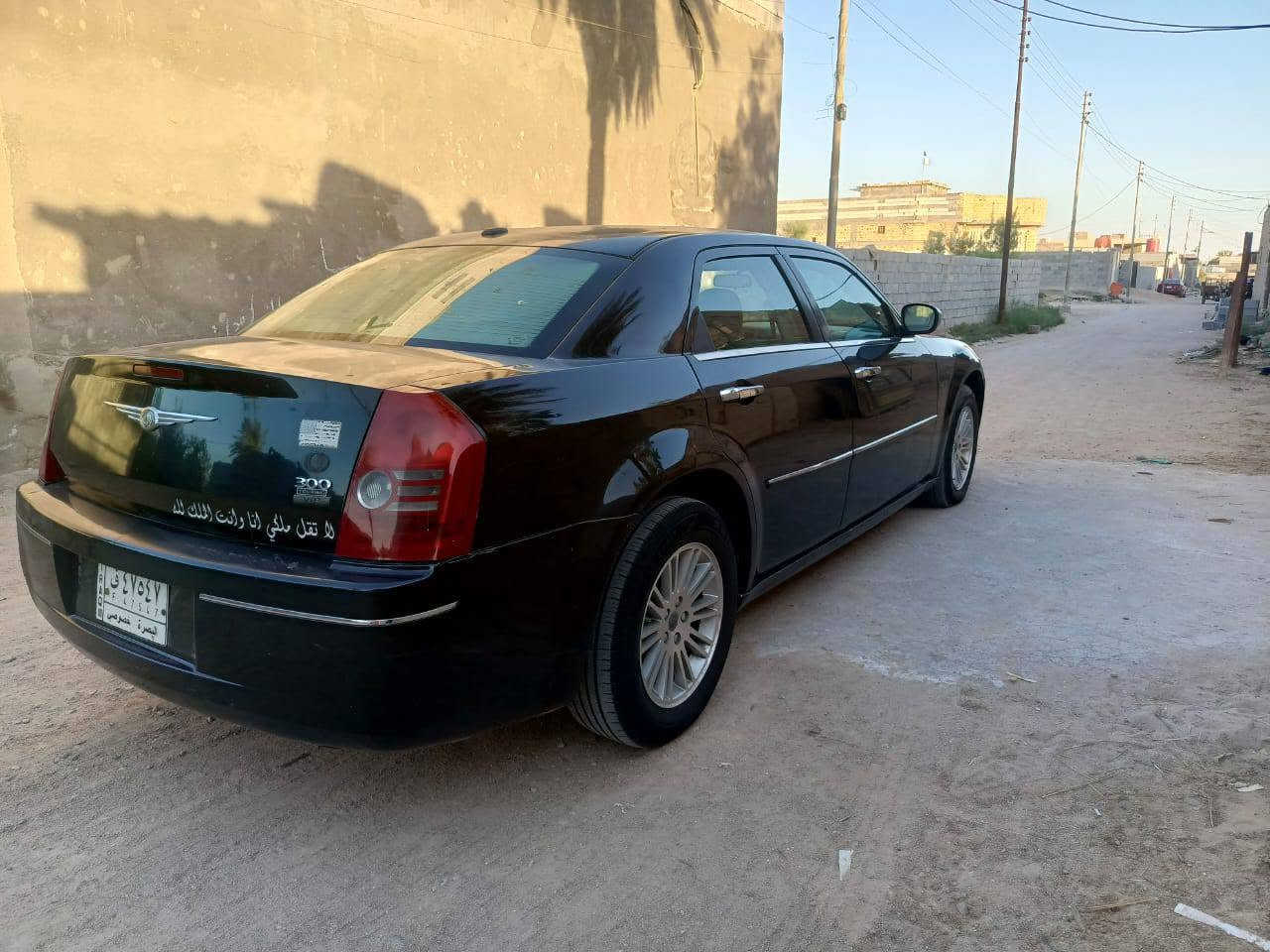 اوباما موديل 2010وارد كندي مكفولة من الظربه جاهزه محرك 3500اصل محرك وكيرتمام تبريد حداديه كهربائيات اربع جوكات تخم تاير  لايت زنون سنويه 28 بيه رشات صبغ استخدام شخصي السعر 100العنوان بصره ***********
