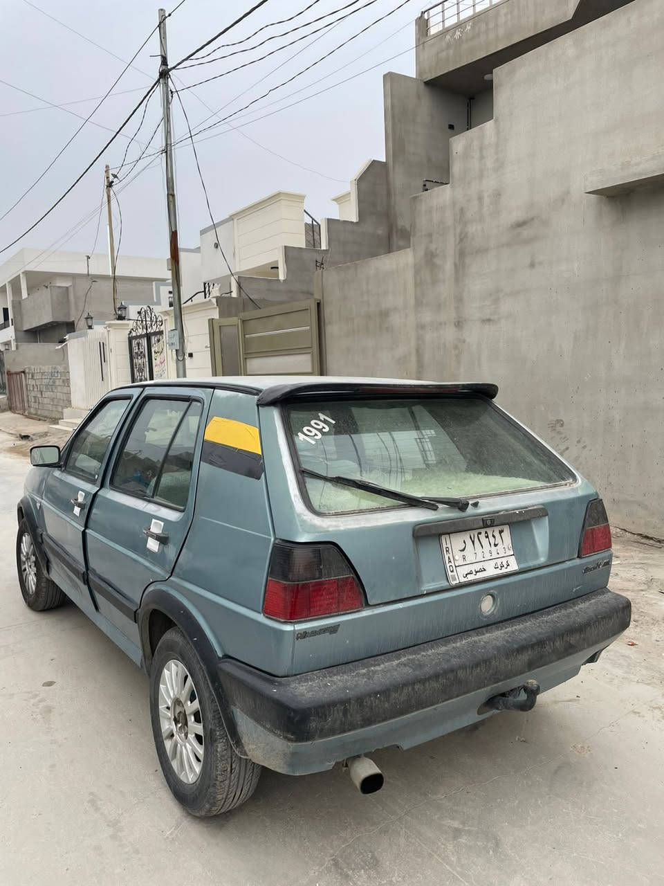 سلام عليكم 
سياره للبيع
 گولف موديل ١٩٩١ 
رقم كركوك مشروع وطني 
السعر ٢٧ وبي مجال بسيط 
هاتف***********
