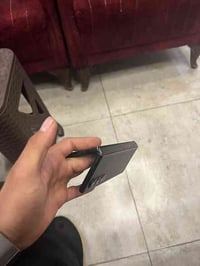 زت فولد 3 الجهاز علا إيدي من اول منزل وليومك حبيت ابدل علا أليفون قررت...