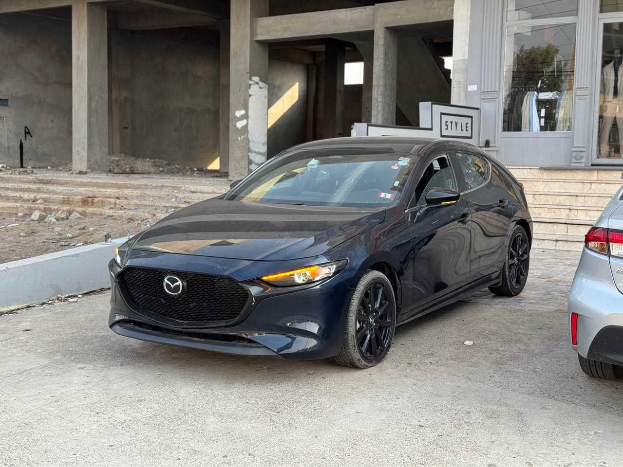 Mazda 3 select 2024 مازدا 

حادث خفيف 📣

محرك 4 سلندر 2500 تنفس طبيعي "مرغوب"

بدون صبغ بدون دواخل و فقط ارباك بردة👌
فقط جملغ امامي شوي بارد بدون نقطة دواخل
رقم الشاصي بالصور
٢٨ الف ميل ماشية  و نظافة 💯

مواصفات Select فول فقط مو سلايت 🎖️
جاهز بدون مصرف و كل شي بلادي شركة 💯
فقط نقص رادار امامي !

يترقم محافظات شيمالية 

سعر 🔥 128 و مجال  
مكان عقرة "ئاكرئ"
واتس اب و كورك *********** اكر, نينوى
