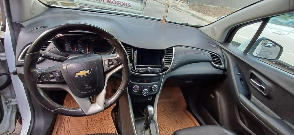 للبيع تراكس 2020 فول ماشية 70 شمالي باسمي سعر 85 ورقة صبغ حزام بدون جنطة وقمارة بدون
حادث ليبل واحد 
***********
