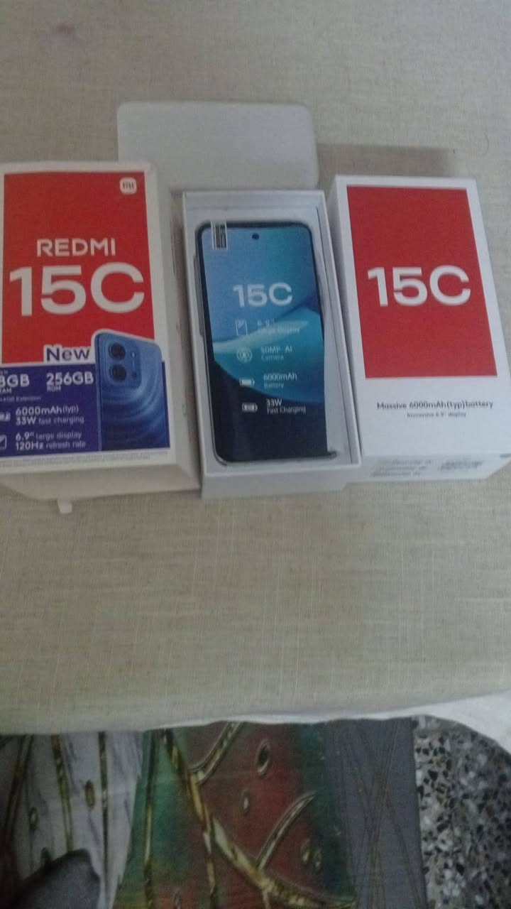 السلام عليكم 
جهاز البيع  نوع REDMl15C  الذاكرة 256 العشوائي 8
العنوان /بغداد البياع نهاية الشرطه الخامسة باتجاه شارع الرضوانيه..( رقم واتساب ***********)  
السعر   115وبيه مجال  وعندي توصيل. هم

