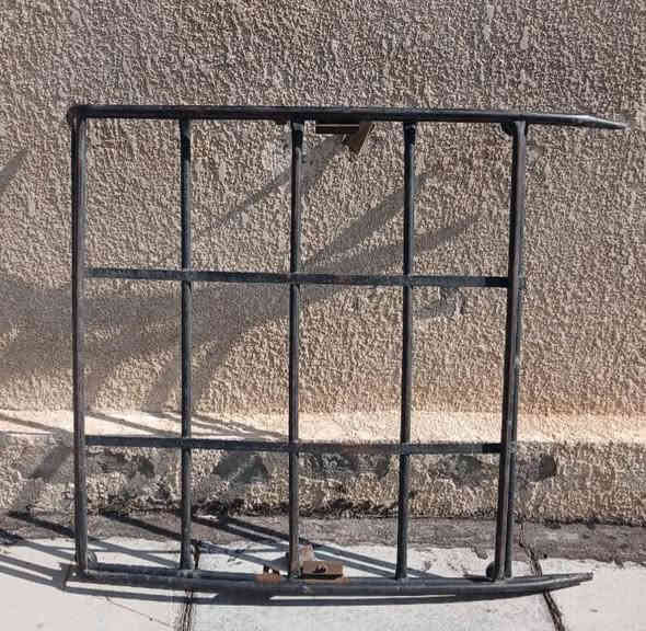 السلام عليكم من رخصت الادمن المحترم للبيع سيباية شيري كوين عدد 2بحالة ممتازة جدا 
السعر الواحدة ٣٠ الف دينار مكاني بغداد رقم الهاتف *********** بي واتساب أيضا
