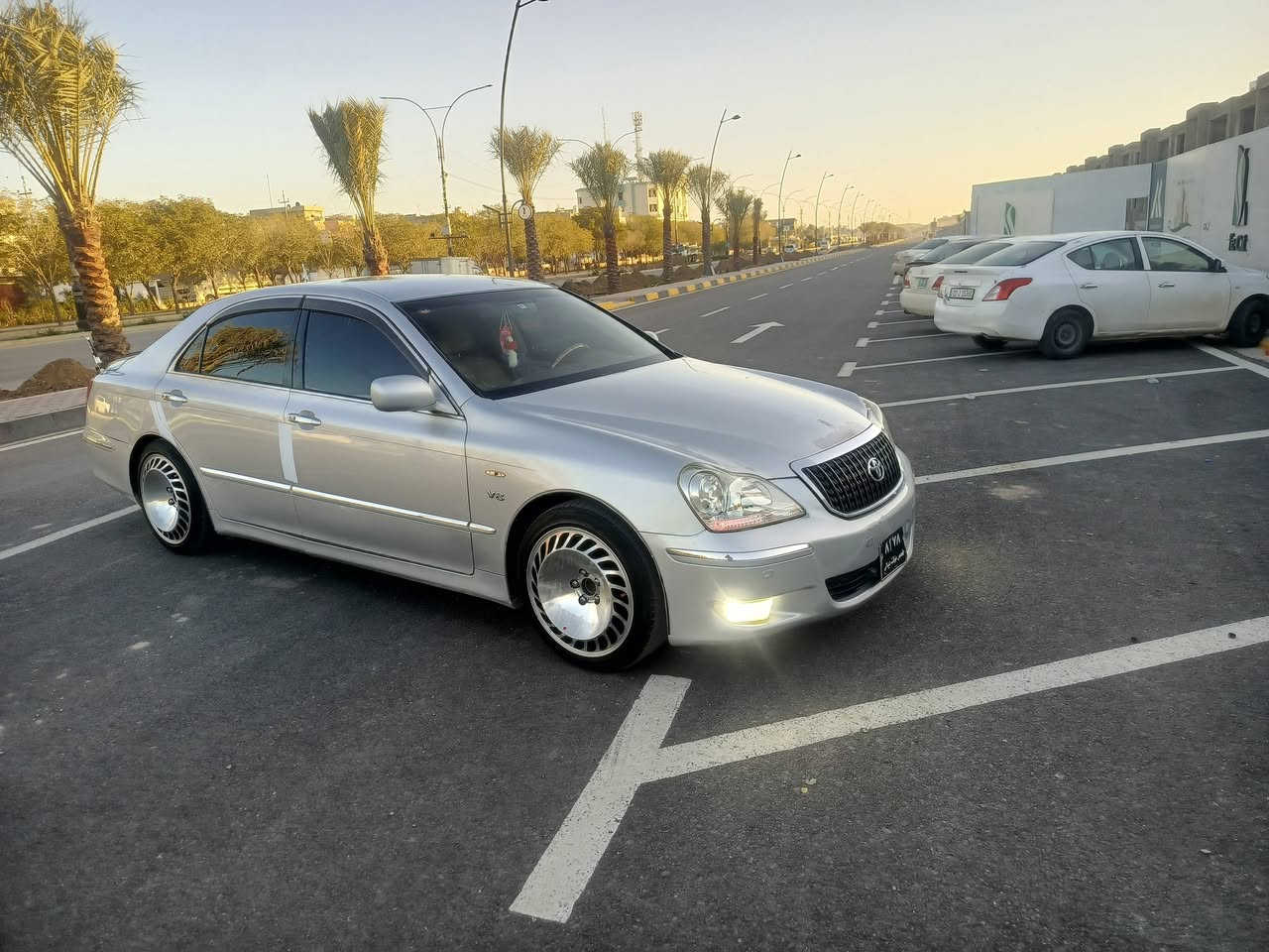 ماشاء الله ماجيستاموس موس  2007مانك 10 فول مواصفات بس سلايت نيه ناو زرديش كامره ورداره 3برديه تلاجه قبات مواصفات مصروف دوصوبنجانيه نيه اويش شماري خومه ***********
