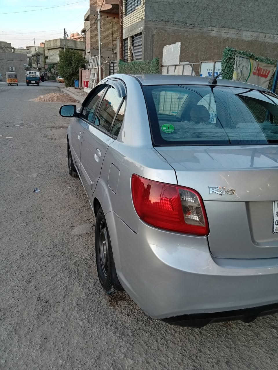 سلام عليكم ورحمه الله وبركاته 
كيا ريو موديل 12 بغداد خصوصي بسمي 
محرك 1600
بيه صبغ حزام صفحه وبنيد ودعاميات
مكاني بغداد الغزاليه 
***********
السعر 85
