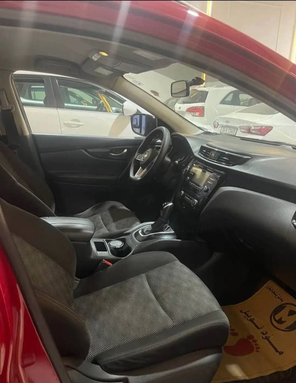 نيسان رۆك سبورت SVأمريكي 
بس بونيد صبخ بيدون دواخل 
عنوان أربيل 
***********
*********** أربيل, العراق
