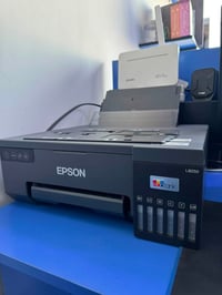 طابعة epson l8050 مستخدم للبيع  نضافتها مثل ماشوف بالصور الطبع مالها ح...
