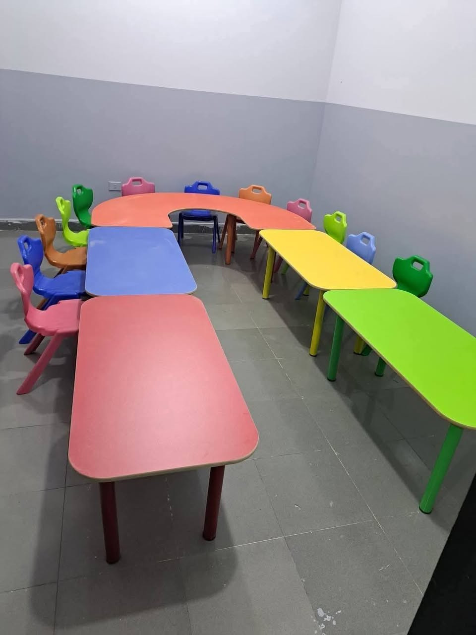 ✨ تجهيزات وتجديدات الحضانات والكيدز أريا ✨
الأسعار هنا غير أي أسعار تانية 👌
لأنها أسعار خاصة للتجهيزات والتجديدات فقط
📌 حضرتك بتقوليلنا محتاجة إيه بالظبط
📌 وإحنا نحددلك السعر بعد الخصم مباشرة
خامات عالية ✔️
تشطيب عملي وآمن للأطفال ✔️
وتجهيز على حسب المساحة والميزانية ✔️
📩 كلمينا وحددي احتياجاتك
والعرض هيكون مفاجأة 👀✨


**إذا كنت صاحب هذا الإعلان وتريد حذفه لأي سبب، رجاءا أرسل رسالة إلى الدعم الفني**