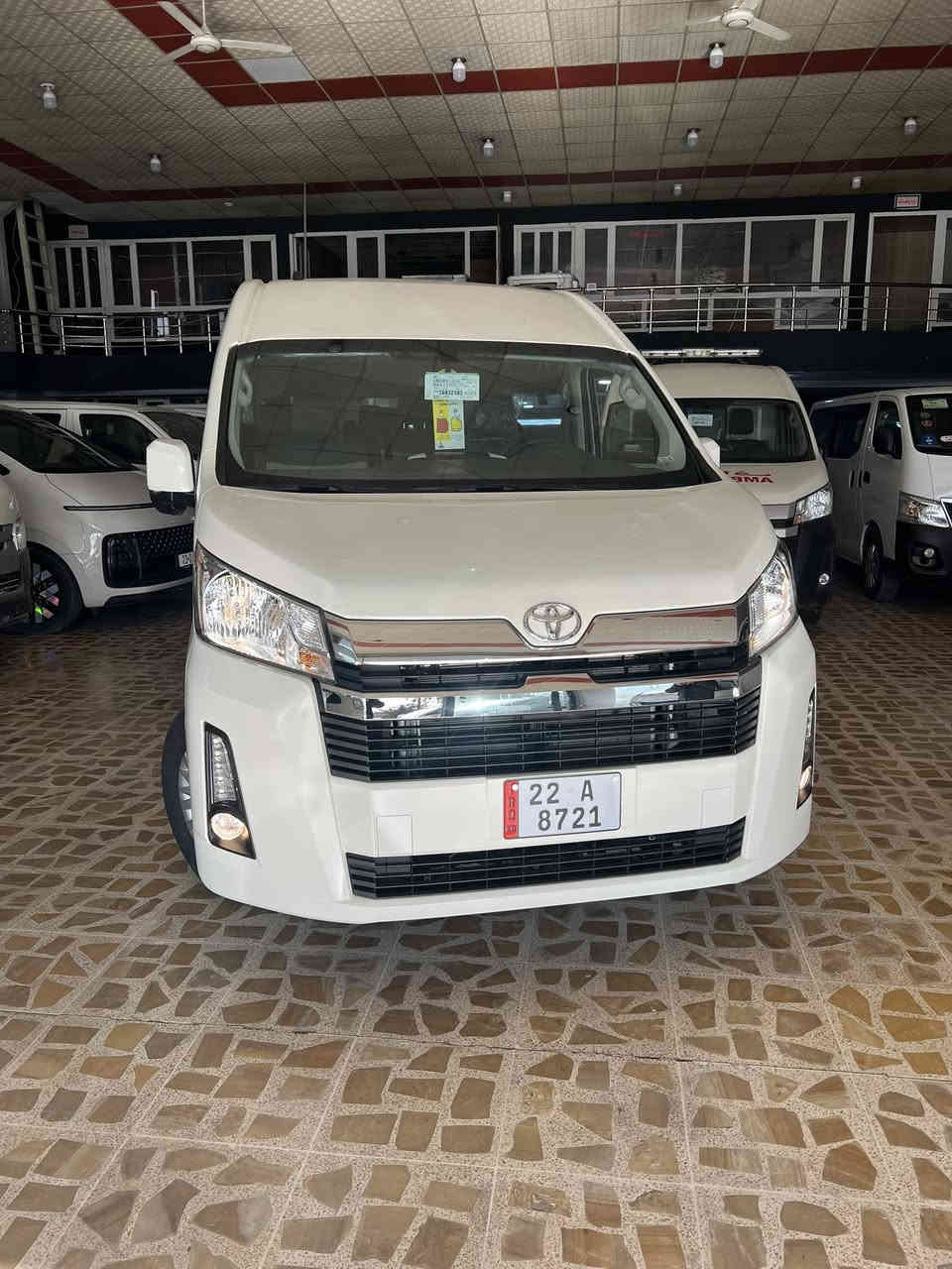 اللهم صلی علی نبینا محمد
تویوتا هـایس
مودیل ٢٠٢٥
فول مواصفات
ماشیة ٩ الف كم
شركة ساس
بانزین كیر اتوماتیك
مكفولة 
سعر//٤٤٥٠٠$ و بیها مجال
***********
عنوان// اربیل شارع ٤٠ مدینة معارض مقابل معمل بیبسي
اسم معرض (معرض باصات)
