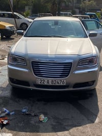 اخوتي  بيع سريع اخو البلاش سياره نضيفه ومرتبه  اوباما 2012 رقم شمالي ا...