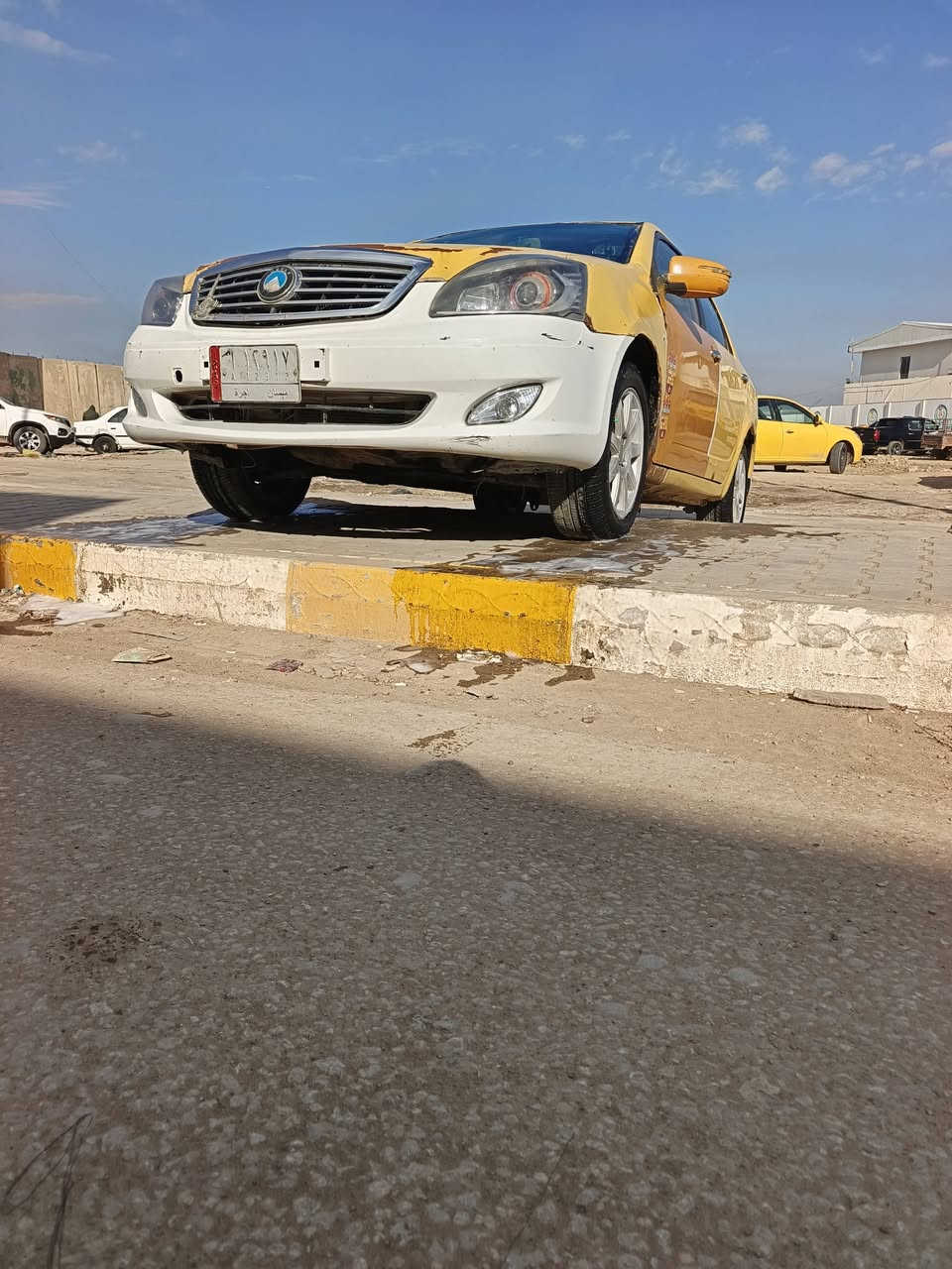 سلام عليكم جيلي موديل 2013 مكينه وكير وحداديه تخم تاير دوشمه جديده لايات جديد زنون سنوا بعدها منتهيه رقم ميسان عدي وكاله بيها وين ميعجبك اداورلك مشروع وطني سياره ترايك وين ماتريد مكان سياره دوانيه سعرها 30وبيها مجال حق الجيه *********** مصفره هيه وغرامه خطها دوانيه عفج
