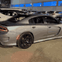 للبيع جارجر rt 2016 وارد امريكي  V8 هيمي 5.700 بيها قطعه صبغ هنا بغداد...