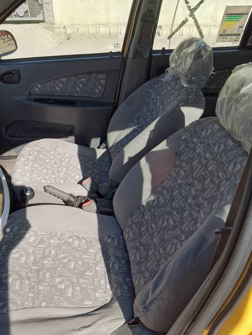 السلام عليكم طيبه 2015 كفاله ضربه وتبديل فقط الدوس مرشوشات وبيها دحجه بسيطه بلمدكر وبلباب شوي فقط جاهزه للاخير مكينه كير حداده تبريد راعيها صديقي يريد تحويل السعر 37 وبيها مجال مكاني الزبير ***********
