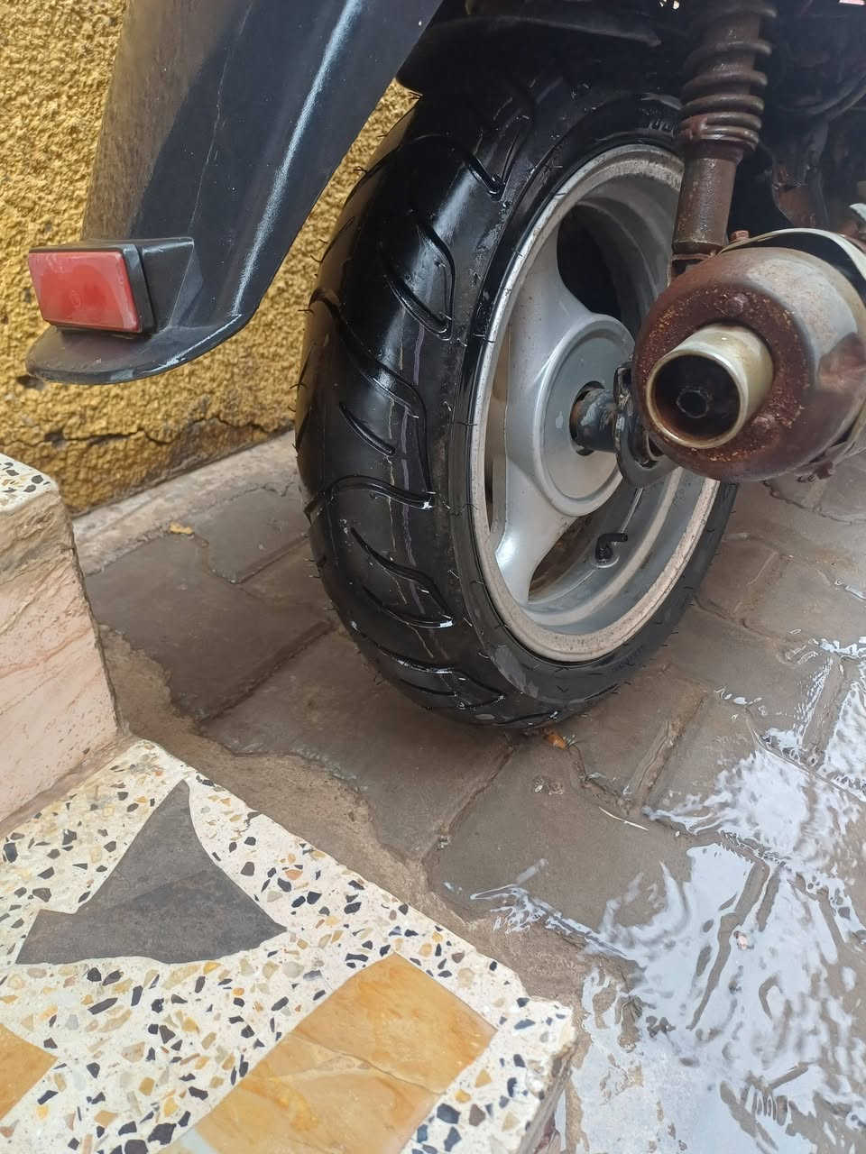 دراجه صيني سوبر يوناها 150cc سلف هندر زوج تاير جديد وترايك وين ميعجبك.. محرك مامفتوح للبيع او مراوس بإيراني.. سعر 275 بي مجال.. مكاني الكريعات... ***********
