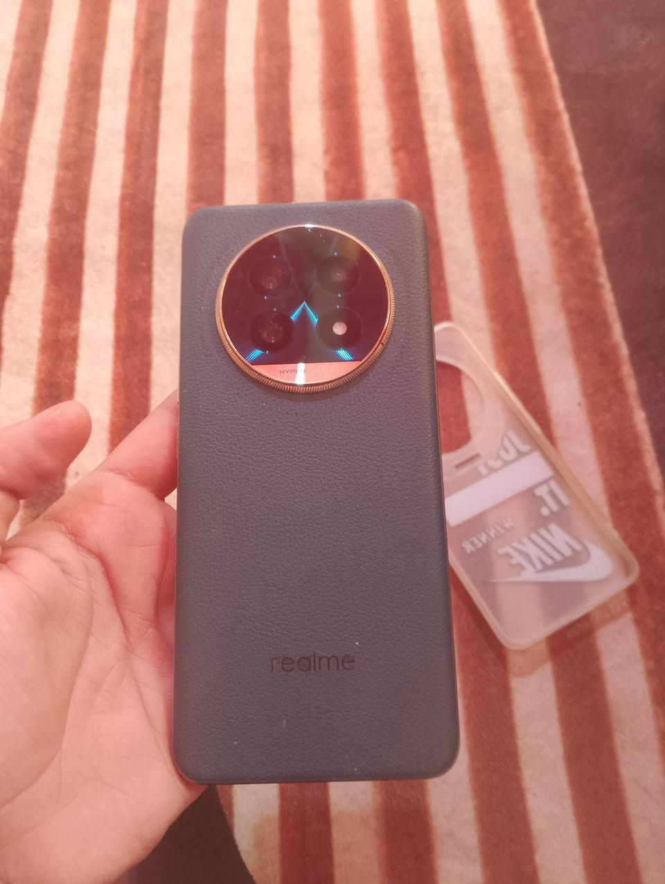 جهاز ريلمي 13برو بلاس البيع 
1_ذاكرة 512 وعشاواية 16
2_اقوة زوم بلجهزة هوة 120 عدسات سامسونج بدقة 4k
3_حجم الشاشة 6.7نج معالج ساب دراگن
4_تردد120هرتز البطارية 🔋5000 يدعم شحن سريع 
5_سعر 420وبي مجال يشهد الله جهاز اخو جديد مستخدم شهرين 
6_الرقم ***********
