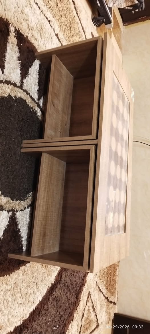ميز وسطي مع اربع طبلات اصغار
نظاف كلش
60الف ومجال
اربيل باداوه


**إذا كنت صاحب هذا الإعلان وتريد حذفه لأي سبب، رجاءا أرسل رسالة إلى الدعم الفني**