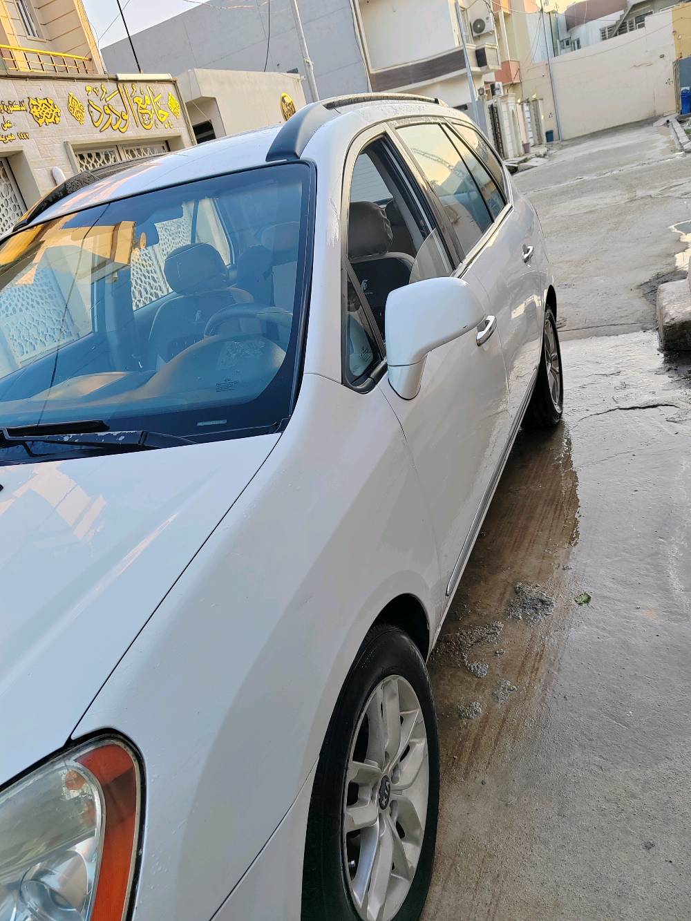 السلام عليكم ورحمة الله وبركاته
بيع او مراوس ب ريو موديل ٢٠٢٠ وفوك
المراوس حسب القناعه 
كيا روندو 2008
محرك6 سلندر 2700 
 رقم بغداد الحديث باسمي شرط التحويل
وبالموصل تتحول وبكل المحافظات
كوبون بانزين 
كير ومحرك شرط
وتبريد وتدفئة
ضررها ربع الجاملغ الخلفي الايمن
وباب الخلف السايق صبغ
بدون دواخل شرط وبيها ملاحظات سياره
بجاملخ الامامي الايمن معدل عل بارد
كروز سرعة
تايرات جديدة
طخم شرط
تبريد قطعتين
السعر 107 

السيارة تحتاج جام امامي فقط
للإستفسار الاتصال على الرقم
***********
