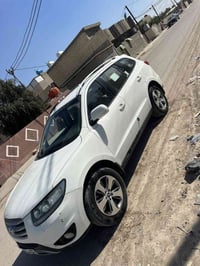 سنتافي للبيع موديل 2012 مكينة 6 فور ويل 7 راكب 3 قطع تبريد السيارة جدي...