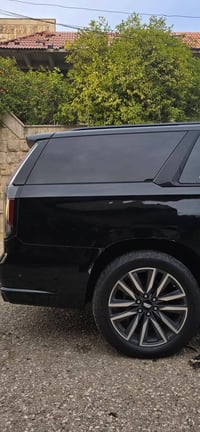 عندي ويل وتايرات كديلاك السياره 2024 ماشيه الف اصلي مال السياره  كلش ج...