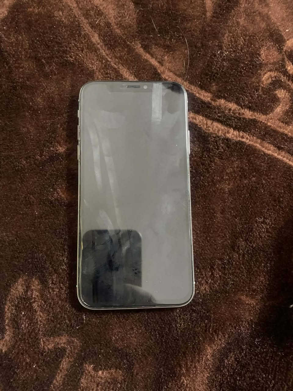 للبيع ايفون اكس عادي مقفول ايكلود الذاكرة 64 والبطارية 73 الجهاز بلادي فقط الشاشة مبدلة والشاشة شوية بيها رجة السعر 65 ويا التوصيل لجميع المحافظات العراق


**إذا كنت صاحب هذا الإعلان وتريد حذفه لأي سبب، رجاءا أرسل رسالة إلى الدعم الفني**