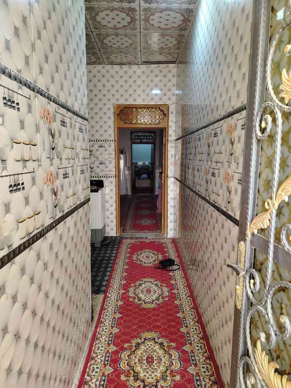 الدار البيع مساحه١٠٠مترطابقين على ساحه بضهر شارع بيتي في ٥٧ تصال على رقم ***********
