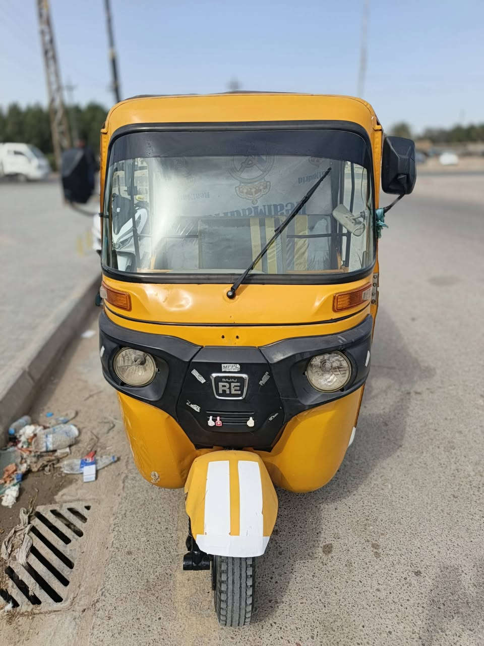 تكتك للبيع رقم نكليزي 22
مجفته تجفيت شركه 
بيه ضربه بلقد شبر وبيه ضربه فوك الجاملق الخلفي
سعر ٧ونص ***********
