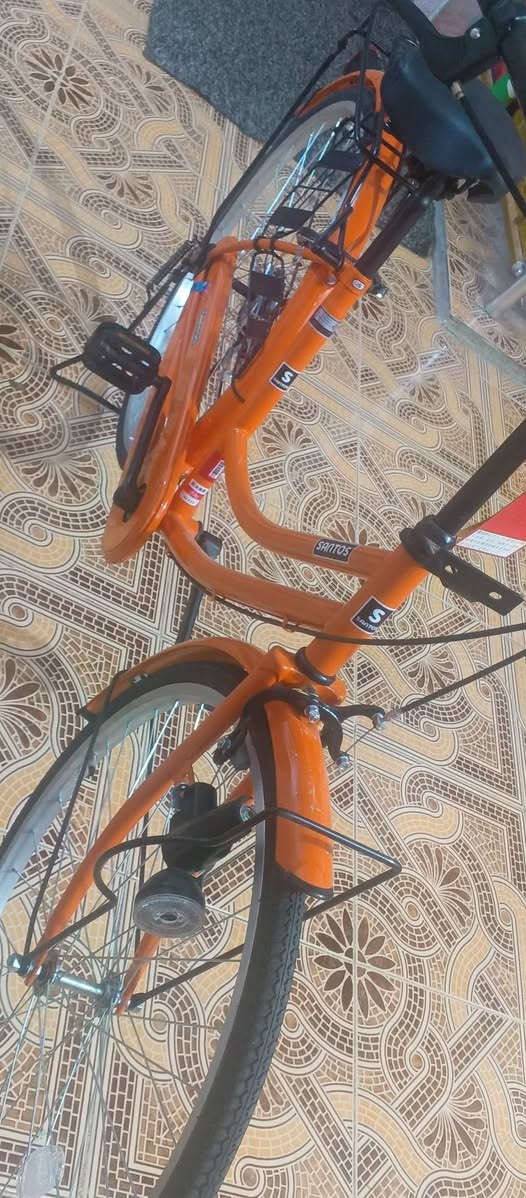 السلام عليكم بايسكلات باله جديدات علواني البصره الحيانيه انضاف 100 عالميه الاستفسار الرقم*********** الشراي يراسلني صور هذا اللي جدد
