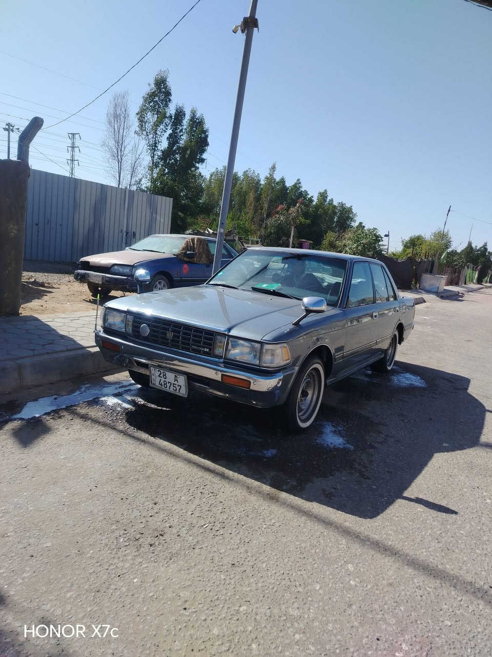 سلام عليكم للبيع سيدان ديلوكس أيسر بلاد موديل ٩١ سياره نضيفه مصبوغه عام مكينه وكير َحداديه كارتون تبريد شرط ثلج ثلج إذا مطفي الكمبريسر من البروده  مرجوع كهربائيات كلها شغاله فانات شاهينه انسه حماوه دشبول جديد مجمع ستيرن جديد جعمقه جديده كشنات مال ديلوكس ابو التجوه العريضه جلد نضاف رقم نجف بسمي شرط مداور ثاني يوم السيارة حلوه ومتعوب عليها مال جناي سايد بريك شغال كله شغال سعرها ب ٨٠ وبيها مجال والي مايعجبه السعر يدعينه بل رزق تحياتي للجميع مكاني نجف ***********
