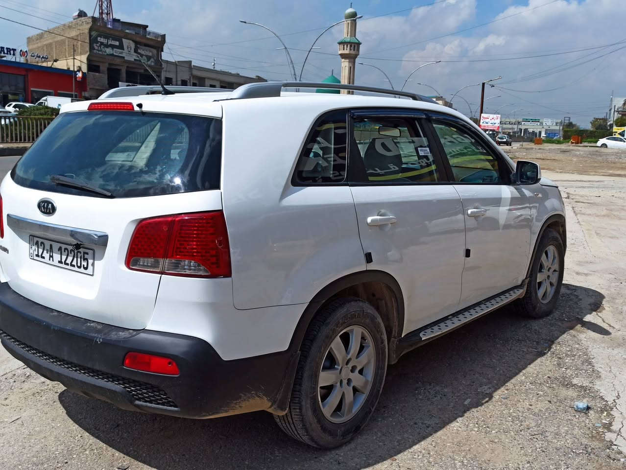 السلام عليكم
سورنتو 
موديل 2011
وارد كوري 
رقم نينوى الدولي 
كابون بأنزين 
موصفات نص فول 
7 راكب 
محرك 4 س شرط لا صرف ولا نفخ فقط بدايه رخاوه
كير شرط
تبريد وتدفئه 
ضرر ثلاث قطع صبغ بوند وباب الساىق وقبغ الصندوك بدون دواخل شرط 
شرط التحويل 
السعر 130$وبيها مجال
🛑ملاحظه مهمه
 يرجى الاتصال من  الساعه 9 صباحأ إلى الساعه 9 مساء
#العنوان موصل الجديده شارع بغداد مجاور سنتر بغداد
#مكتب ال رزان للسيارت
***********
***********
