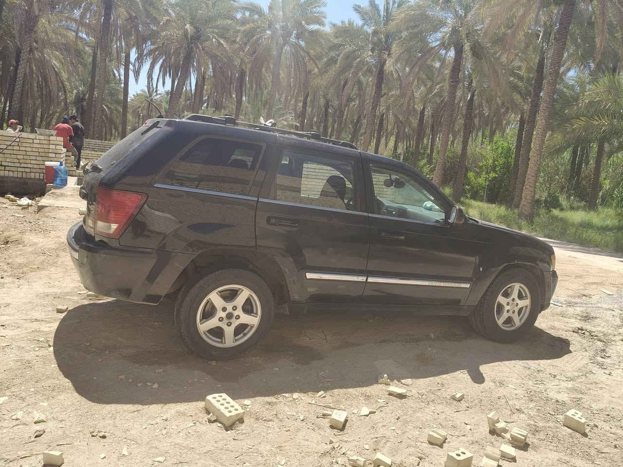 سلام عليكم اخوان هاي جيب لاريدو موديل 2007 بيه صبغ جاملغ بس محرك 8 السعر 85 مكان كربلاء ***********

