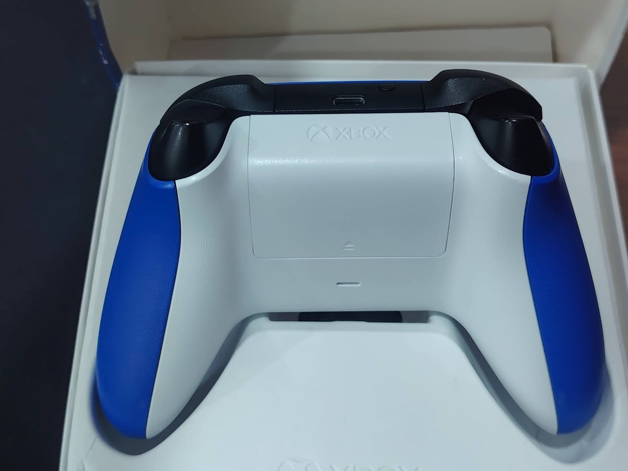 جوستك xbox مستخدمه شغالة 100% لون مميز ضرر بالكفر بالصورة


**إذا كنت صاحب هذا الإعلان وتريد حذفه لأي سبب، رجاءا أرسل رسالة إلى الدعم الفني**