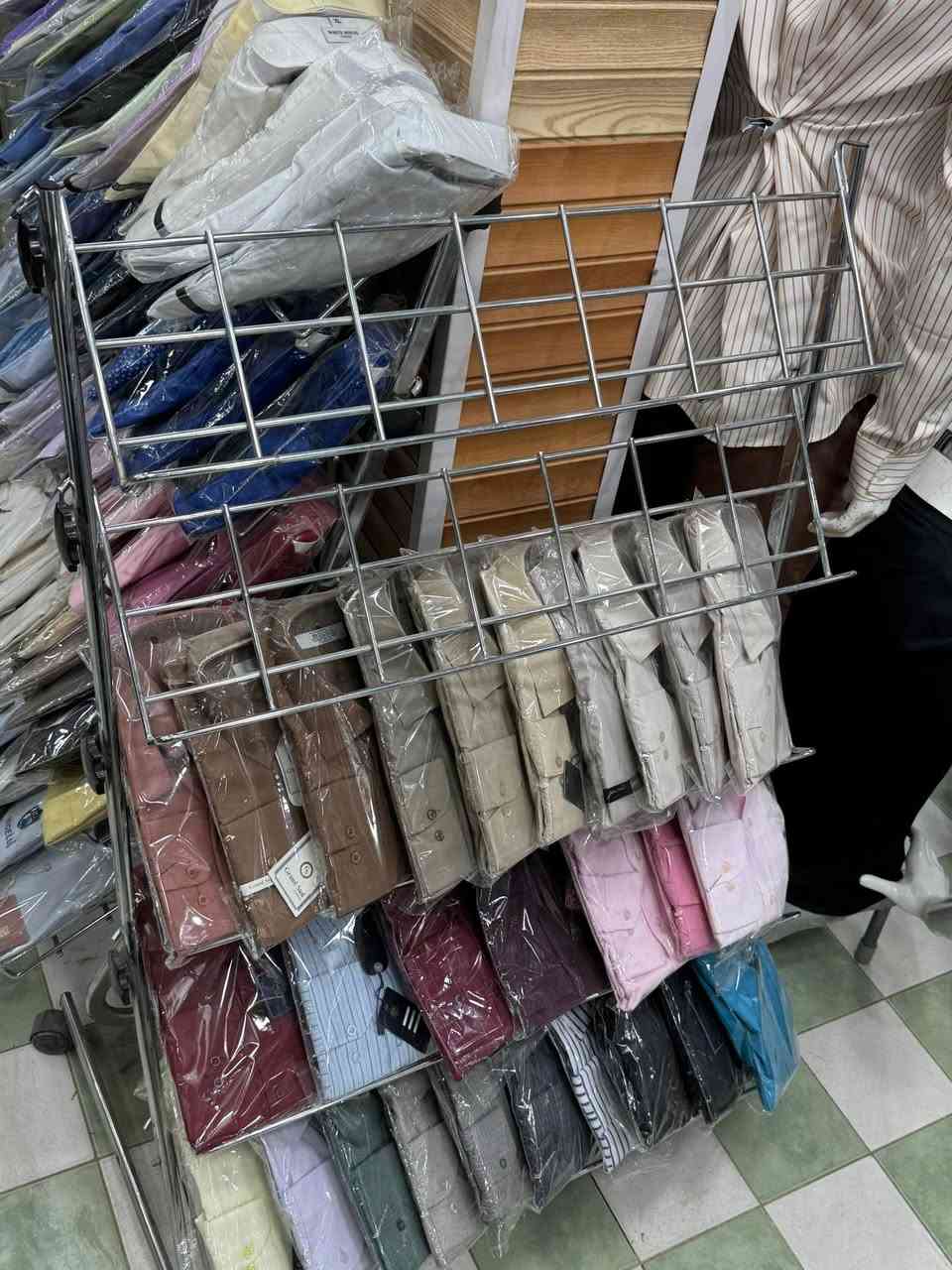 ستاند عرض قمصان او احذيه  بسعر ٣٠ الف


**إذا كنت صاحب هذا الإعلان وتريد حذفه لأي سبب، رجاءا أرسل رسالة إلى الدعم الفني**