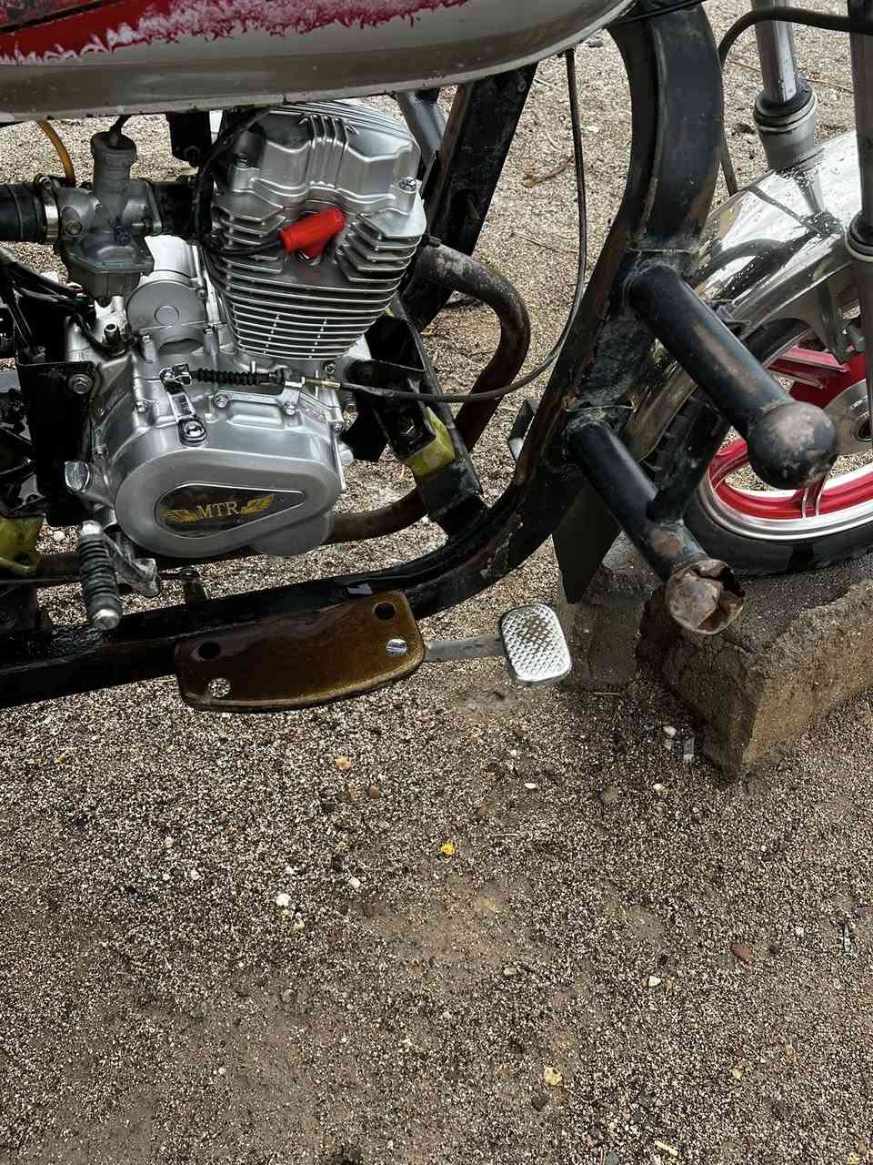 سلام عليكم ستوته ام تي يار 2018 اكسن مكينه جديده ستوته نضيفه السعر 1,400وبيه مجال لطيبين مراسله واتساب فقط عنوان بصره زبير حي الأندلس ***********
