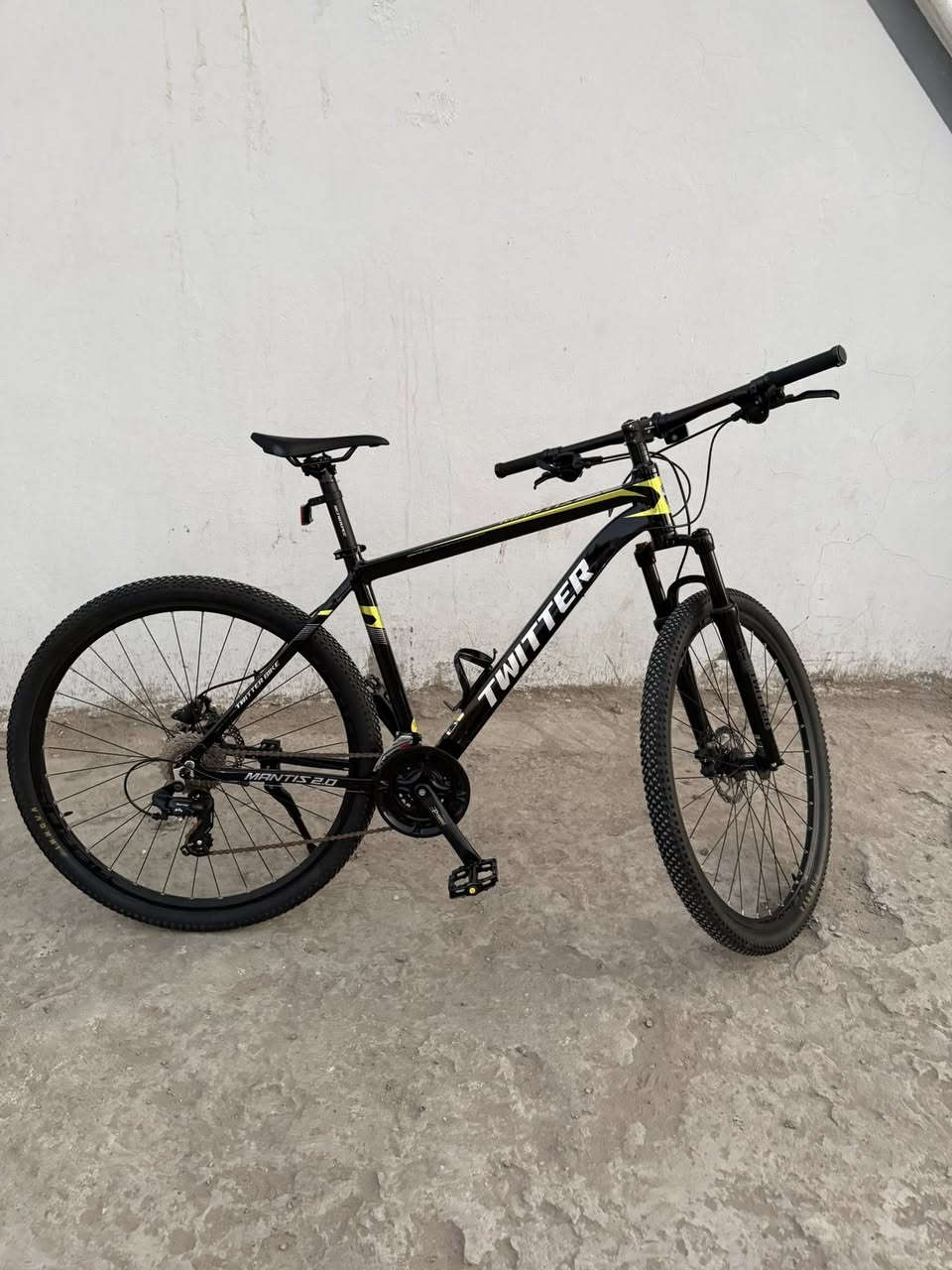 للبيع 🚲
دراجة هوائية Twitter
نظيفة جدًا واستعمال خفيف
• قياس كبير L
• دسك بريك أمامي وخلفي
•  كير8سرعات
• سستم شيمانوممتاز وما تحتاج شي
• مناسبة للشارع والطرق الوعرة

السعر: (325)
المكان: (البياع)
للاستفسار  واتساب 📩
***********
