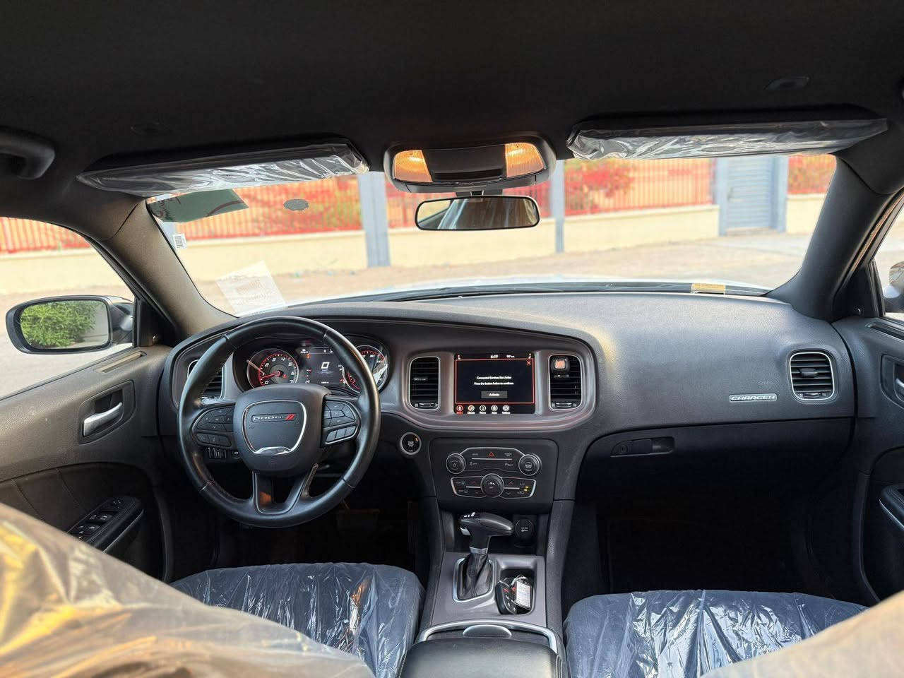 سلام عليكم جارجر 2023 اصل سياره كفاله بيه بس بارد بلبنيد رقم بصره بسمي  حته دعميات مكفولات ماشيه 22 الف سياره جاهزه من كشي بيه تخم تاير صارلي سبوع من شاده مواصفات اس اكس تين شاشه كبيره كشنات كهربائيه حساس كامره تشغيل عن بعد بيع او مراوس سعره ب260 الاستفسار ***********اتصال   ***********واتساب
