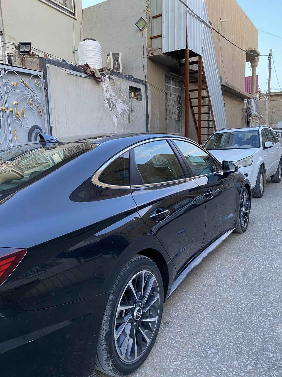 سونات (2022) وارد امريكي
محرك (١.٦تيربو) لمتدد

كشنات تدفئه وتبريد بنوراما رادار مثبت سرعه سياره مفوله من كلشي حادثه فقط قطعتين بنيد وجاملغ 

سعره ١٧٥ وبيه مجال 

عنوان النجف حي القدس الاستفسار فقط وتساب واتصال ***********
