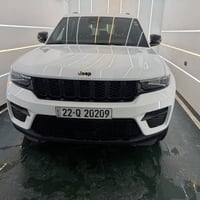جيب كراند شيروكي موديل 2024للبيع للبيع جيب كراند شيروكي  حادث مرفق بلص...