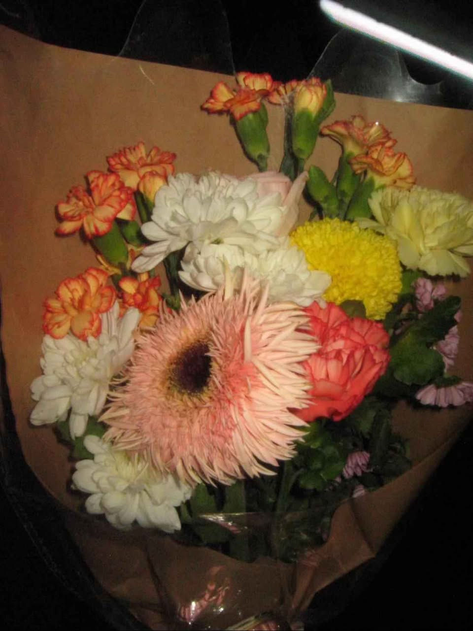 🔹️ كاميرا Canon PowerShot S45
🔹️تتميز الكاميرا بدقة 4.0 ميجابكسل.
🔹️تحتوي على عدسة زووم بصري 3x (ما يعادل 35-105 ملم).
🔹️تستخدم معالج الصور DIGIC لجودة صور عالية وضوضاء منخفضة.
🔹️تتراوح حساسيتها للضوء (ISO) بين 50 و 400.
سعرها:85 مع التوصيل كامل ملحقات كركوك, العراق


**إذا كنت صاحب هذا الإعلان وتريد حذفه لأي سبب، رجاءا أرسل رسالة إلى الدعم الفني**