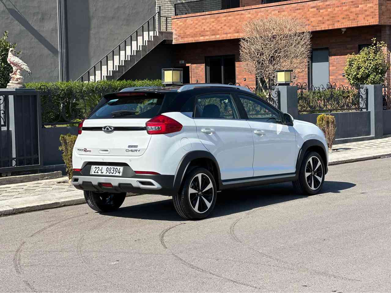 chery tiggo2 pro شیری تیگۆ2 پرۆ 2024 
ضمان شركة سراب اوتو
ماشية ١٠ الف كيلو
سيارة مواصفات فول سلايد فتحه لونين سيارة
 بصمة تشغيل عن البعد شاشة كبيرة كاميرا تبريد مركزي تحكمات ستيرن سيارة جديدة باسمي مكفولة كفالة عامة كل شيء جديد رقم اربيل موجودة من اربيل سعر ١١٢ ورقة و مجال
*********** واتساب
chery tiggo4 pro شیری تیگۆ2 پرۆ 2024 مواسەفات  فولە سلاید  دوو رەنگ
 بەسمە تشغیل بسمەی دەرگا شەغال تبرید مرکزی شاشە گەورە و کامیرا دوو مۆدی لێخورین تحکم ستیرن جام کارەبا
گێر و مەكینە و تەبرید هەموو شتێكی بەشەرت 
بێ بۆیاغ بێ ساردی دەعامی بۆ دەعامی بە شەرت 
تەنیا 10 هەزار کیلومتر رۆشتوە 
رەقەم هەولیر و بەناوی خۆمە 
زەمانی شەریکەی السراب
نرخ : 112 وەرەقە و مەجالێكی كەم 
ژمارە مۆبایل 
واتساب *********** أربيل, العراق
