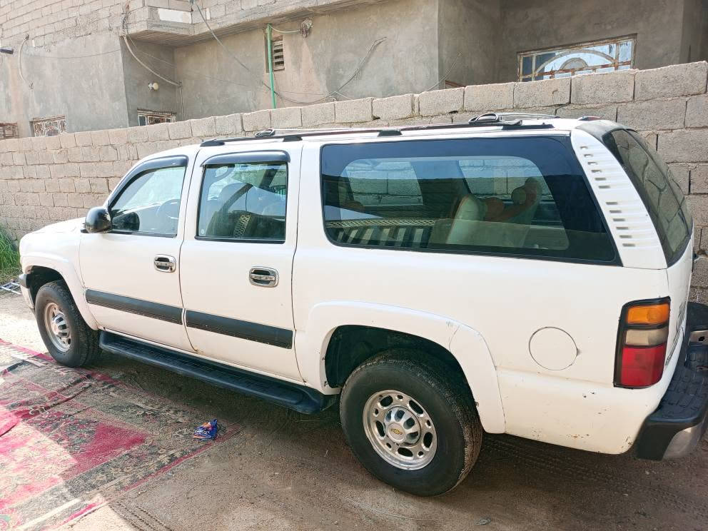 شفروليت سوبربان موديل ٢٠٠١ سنويه جديده رقم بغداد خصوصي انكليزي
 ((هزه جديده ))
سياره طويله
(( باسمي )) 
تحويل بنفس اليوم محرك ٥٣٠٠ كير ١٠٠٠
كلشي شغال كهربائيات تبريد ثلج تايرات بريجستون سنتر لوك ريموت قفال جامات نضيفه ولا فطر بيهن حداديه جاهزه لايت عالي ناصي سكنات مكان شط العرب جزيره  رقم هاتف ***********
السعر ٧٩ وقابل للتفاوض والشراي بخدمته*********** البصرة, العراق
